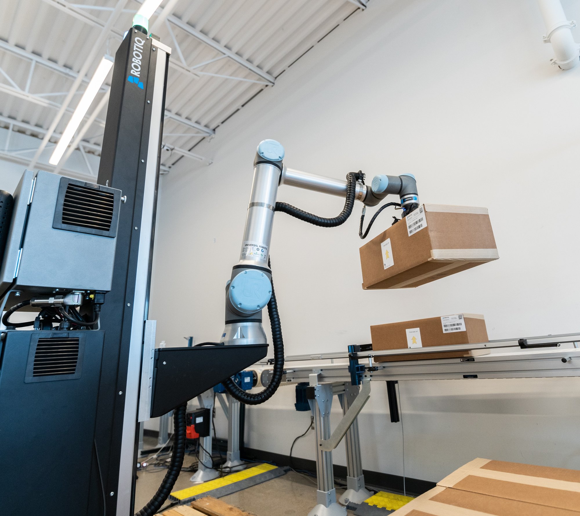 Paletizado Colaborativo Robotiq PE10: Una Solución Intuitiva y Versátil
