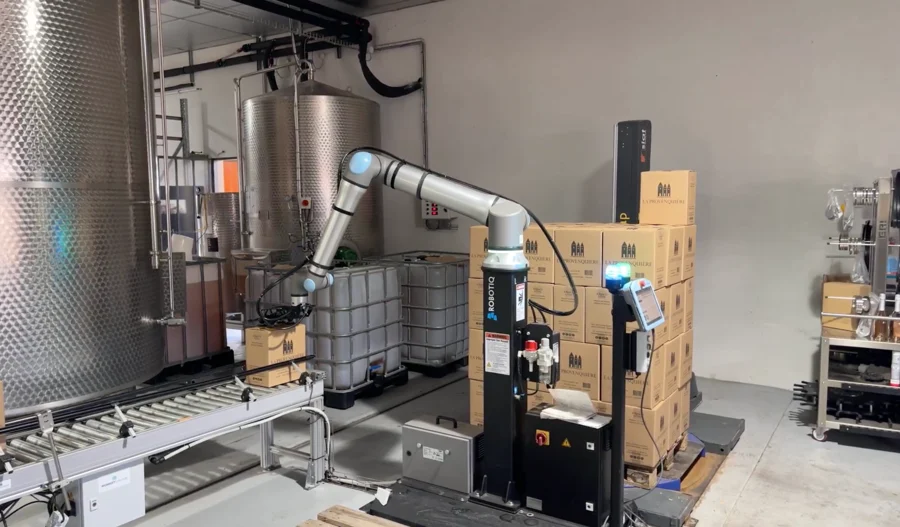 Paletizado colaborativo con PE20 de Robotiq: caso de éxito en Bulles Création